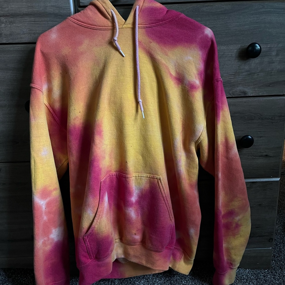 Tie-Dye Pullover Hoodie in Pink & Yellow